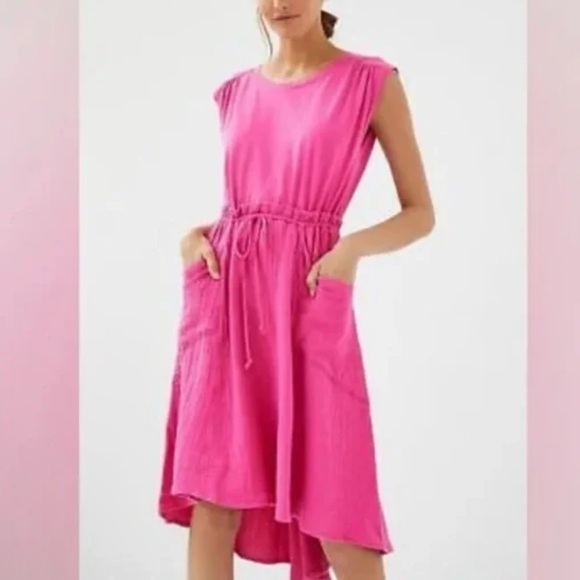 Anthropologie Dresses & Skirts - Anthropology Pink Casual Dress preloved condition size medium. High low dress